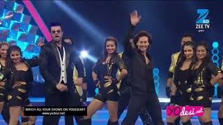 Tiger Shroff Dance and Stunts 63rd Jio Filmfare Awards (2018) 720p WEB-HD x264 AAC Hindi