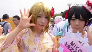 Comic Market 88 (Comiket), Tokyo - Otaku, cosplayers and anime characters