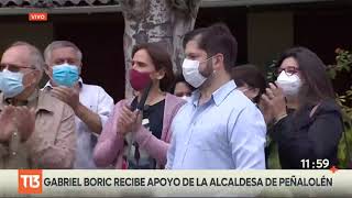 Gabriel Boric recibe el apoyo de la alcaldesa de Peñalolén, Carolina Leitao