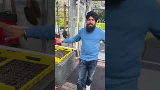 ਵਿਦੇਸ਼ ਯੂਰਪ ਵਿੱਚ ਜੈਵਿਕ ਹੋਟਲ  organic restaurant in Europe \u0026 farmative store in punjab