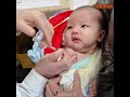 Lucu, Reaksi Bayi saat Di Suntik