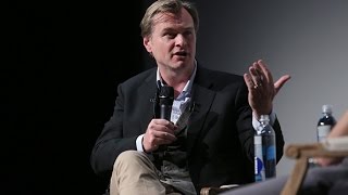 How Does Christopher Nolan Tell A Story?