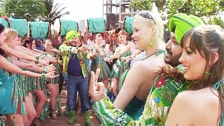 Daler Mehndi Shooting For Song 'Raula Pai Gaya' (2007) | Flashback Video