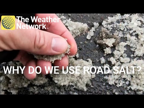 Does snow stick to sand?