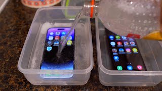 iPhone 14 Pro Max vs Samsung Galaxy S22 Ultra - Sparkling Water FREEZE Test! What