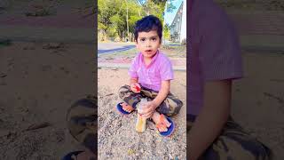 तुमची मुले अशी मातीमध्ये खेळतात का 🤦🤔...?#chotafauji#cute#baby#viral