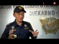 indonesia border eps 56 petugas bea cukai mengikuti penumpang mencurigakan segmen 03