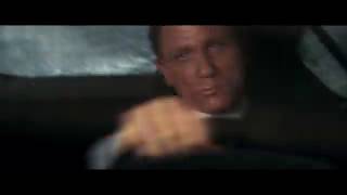 QUANTUM OF SOLACE | Car Chase