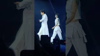 [240413 Lonsdaleite in Manila] Baekhyun - Stay Up