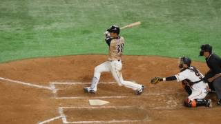 北海道日本ハムファイターズ 石井一成 バッティングフォーム\u0026バッティング（スローモーション）【ツーベースヒット】