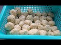 hanya modal 3 biji tahu jadi 46 bakso tahu mekar garing. primadona nya olahan tahu wajib dicoba