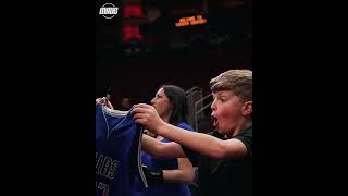A magical moment for this young fan 🫶 🎥: Dallas Mavericks