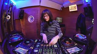 UMI w/ Justine Ferrer @ Kiosk Radio 17.01.2025