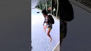 OH MY GOD 😱🔥 #respect #omg #shorts #skydiving