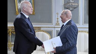 Tunisie : le projet de nouvelle Constitution remis au président Saied