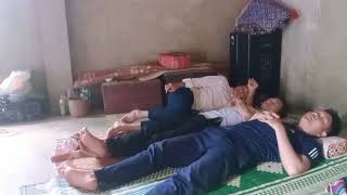 Lò khiêm gặp Hai người Nội tiểng