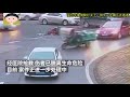 horrible driver hit a pedestrian crush twice and run away