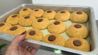 BROA DE FUBÁ COM GOTAS DE CHOCOLATE – SIMPLES E DELICIOSA! 🍫