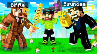 Using RANDOM INFINITY WEAPONS in Minecraft (OVERPOWERED)