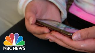 College Senior Bridging The Tech Gap For Young Students | NBC Nightly News