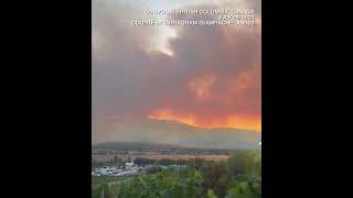 Canada: Lone Pine Creek Fire spreads across the board to the US