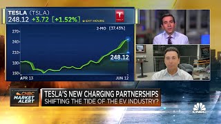 Tesla partnership 'a really pragmatic move by Ford and GM', says former Ford CEO Mark Fields