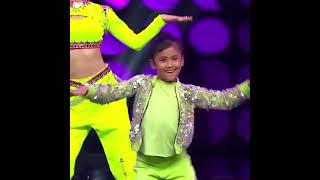 Awesome Dance Video - 7  TWERKING HULA | BELLY | NEW JACK SWING #Shorts #SuperDancer #colors