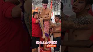 蓮花三太子降駕 #god #shorts #chinese #乩童 #乩身 #跳童 #viralvideo #fypシ #fyp #chinesetemple #chinesegod