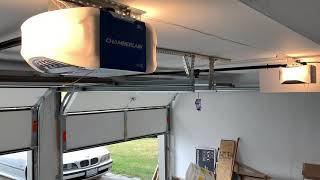 Chamberlain 3/4HP wifi garage door opener for a low clearance ceiling