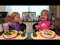 Twins try seaweed salad