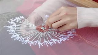 绣一朵能把自己美哭的蒲公英，任飘在家里Embroider a dandelion that can make you cry and float at home