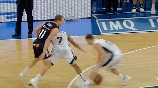 Jugada loca en el Baskonia - UCAM Murcia