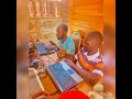 Mununuri ndijesu ---lovemore Bako , Mai Nyazvigo (afc Mugodhi songs)