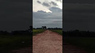 Dark sky with cloud in the evening មេឃងងឹតរកកល់ចង់ភ្លៀង #shorts