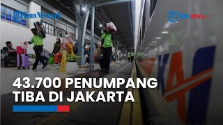 KAI Catat 43.700 Penumpang Tiba di Jakarta saat Arus Balik Lebaran