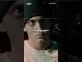 Pernah lihat Eminem Senyum di Foto-Fotonya?