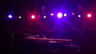 Lady - D'Angelo & Questlove (Live At Brooklyn Bowl)