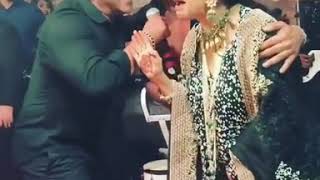 Salman khan and Shahrukh khan Dancing at Sonam kapoor's Wedding Reception