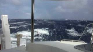 46' Catamaran in big seas