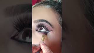 how to apply gel eyeliner #wingliner#makupshorts #youtubeshorts 💄❤️😍