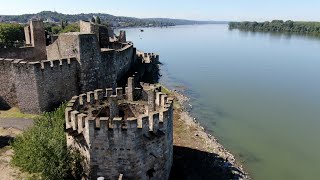 Slike života Groždje i Gvoždje  Слике живота Грожђе и Гвожђе