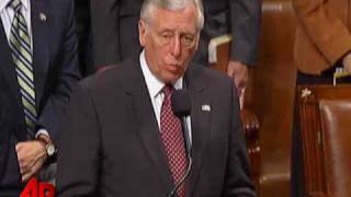 Raw Video: Congress Observes Moment of Silence