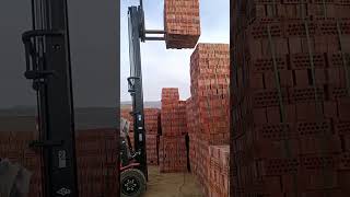 Heavy cargo stacking skills- Good tools and machinery make work easy