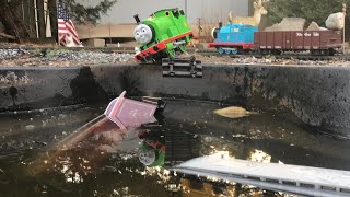 THOMAS AND FRIENDS, PERCY PLUNGES INTO A LAKE