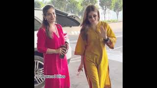 Raveena Tandon With Her Daughter Rasha Spotted At The Mumbai Airport #raveenatandon #rashathadani