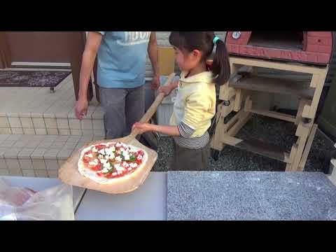 A Margherita Pizza by Mia A Margherita Pizza by Mia