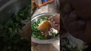 Making delicious crispy palak pakora with testy ||#short #palakrecipe #subscribe my channel #