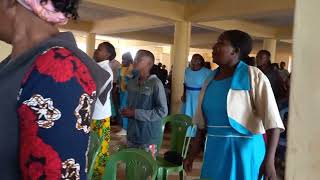 gloriuos grace woshipers presents :kama uko na mikono muinulie bwana