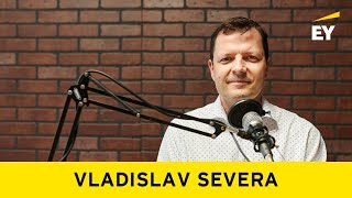 Podcast Cesta s EY #19 – Vladislav Severa: O své cestě s EY a budování týmu pokročilé datové analýzy