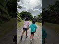 【沖縄】姉妹で散歩 shorts 沖縄 公園 散歩